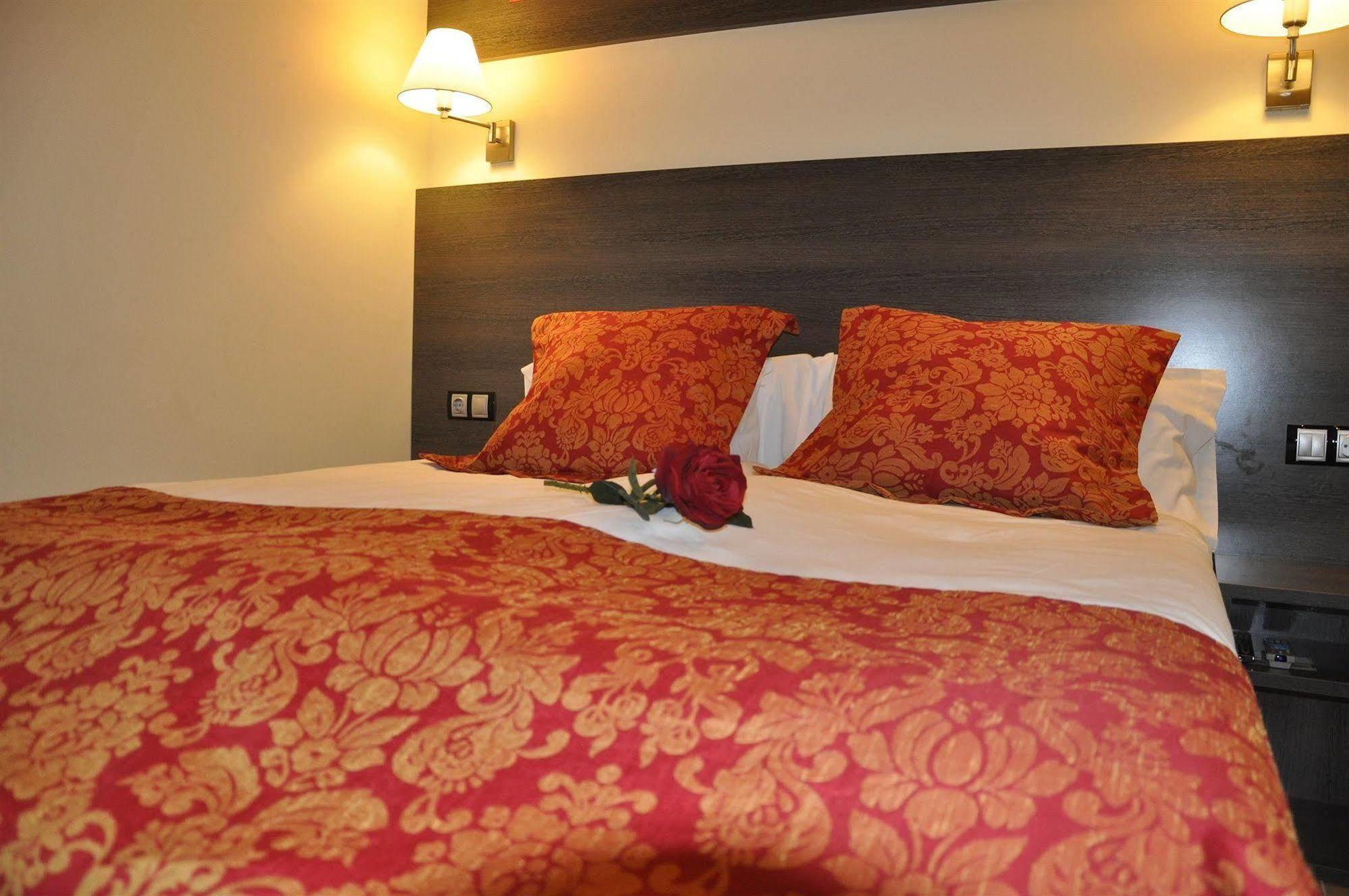Casablanca Suites - Adults Only 칼레라 외부 사진